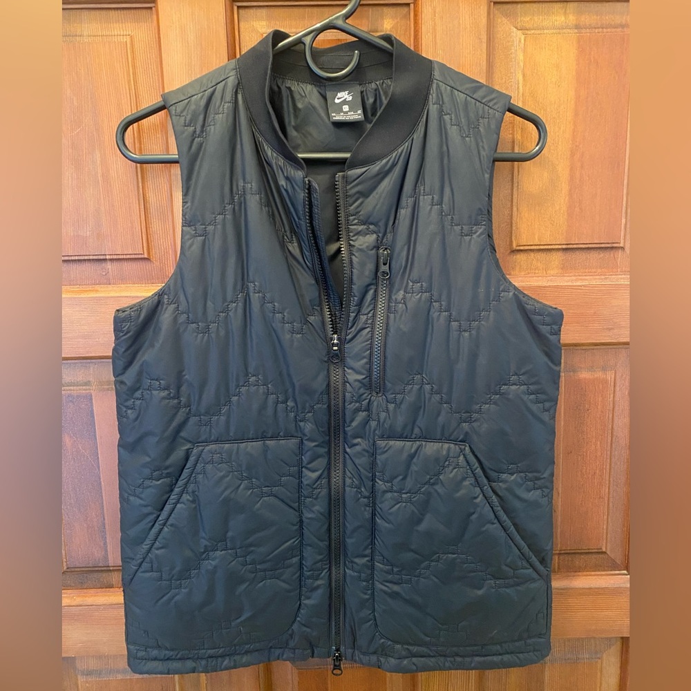 Nike SB - Skateboarding Men’s Vest